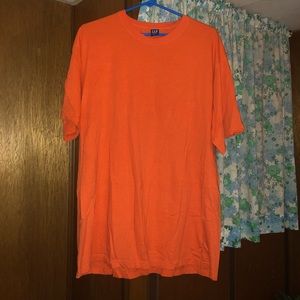 XL Orange Gap T-Shirt 🎃